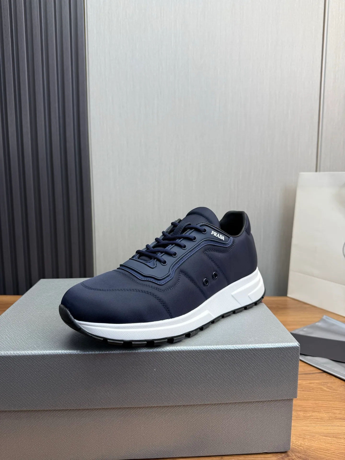 Men's shoes 💰560💰 [PRADA] Popular men's shoes shipped 👏Official website synchronized ⬆️Original imported waterproof fabric + cowhide lining, 1⃣️:1⃣️reproduction, original sole, 38-45 (45. Customized, non-refundable)